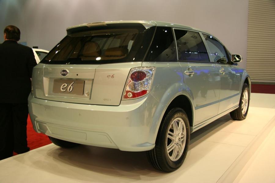  BYD E6 2009 года  (фото 60 из 60)